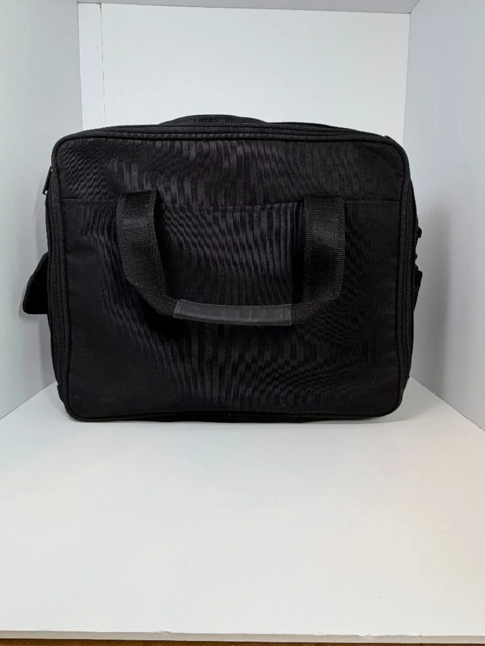 Leeds 8500 Briefcase 16